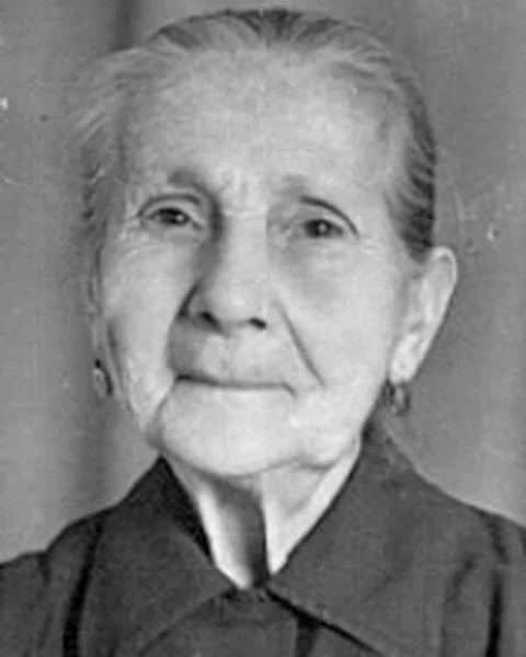 Angela Parisi, born 1875